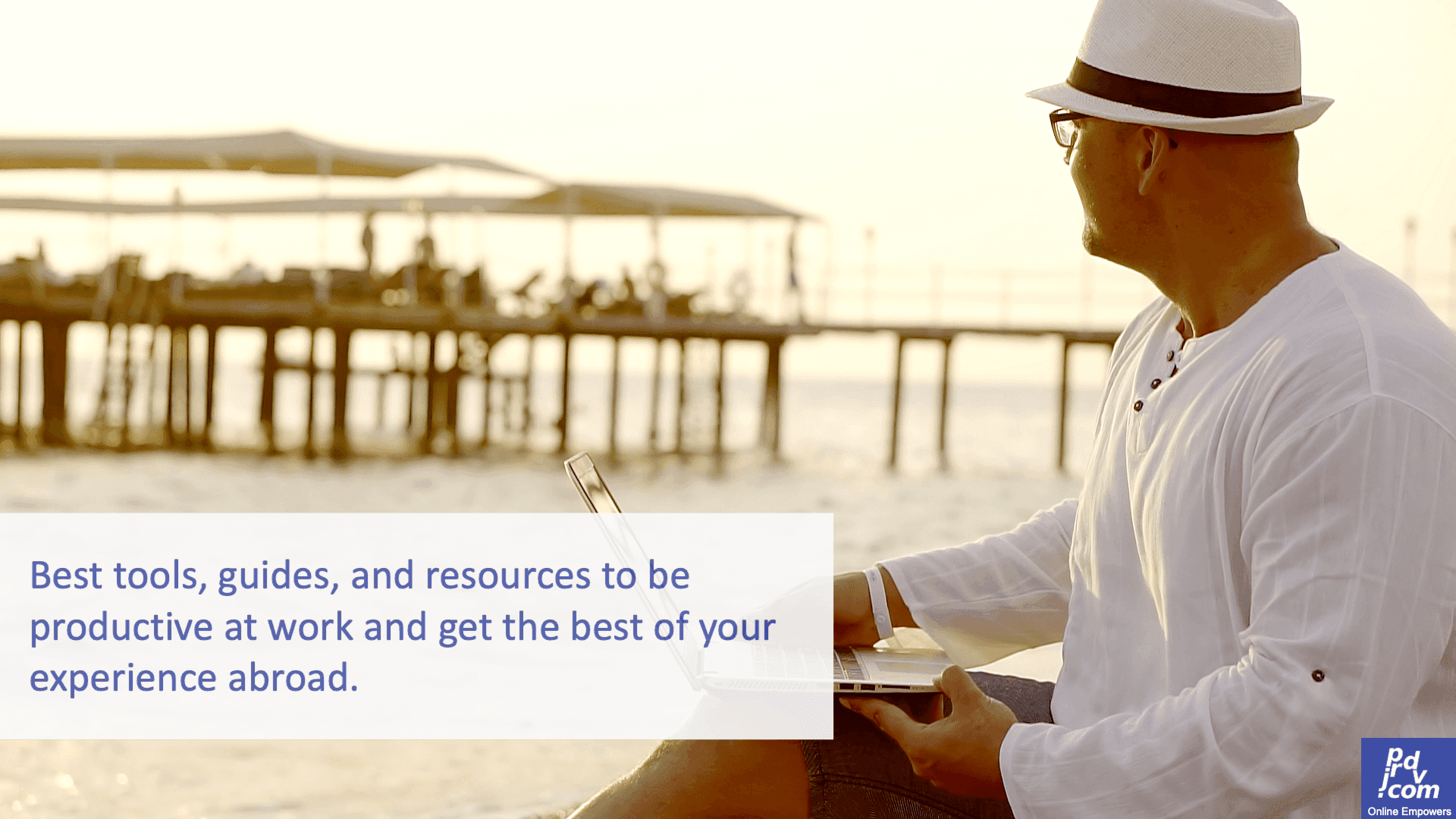 Best tools, guides, and resouces to be productive at work and geet the best of your experience abroad.